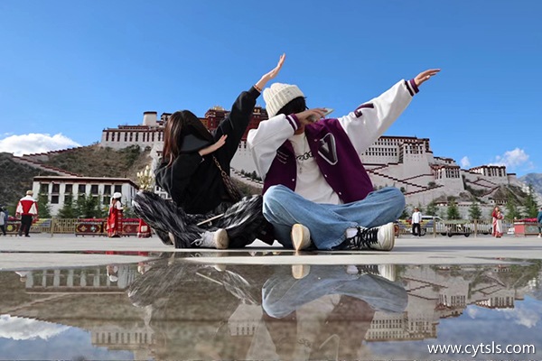 七月去西藏跟團游價格多少