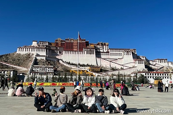 去西藏報2000元的旅行團靠譜嗎